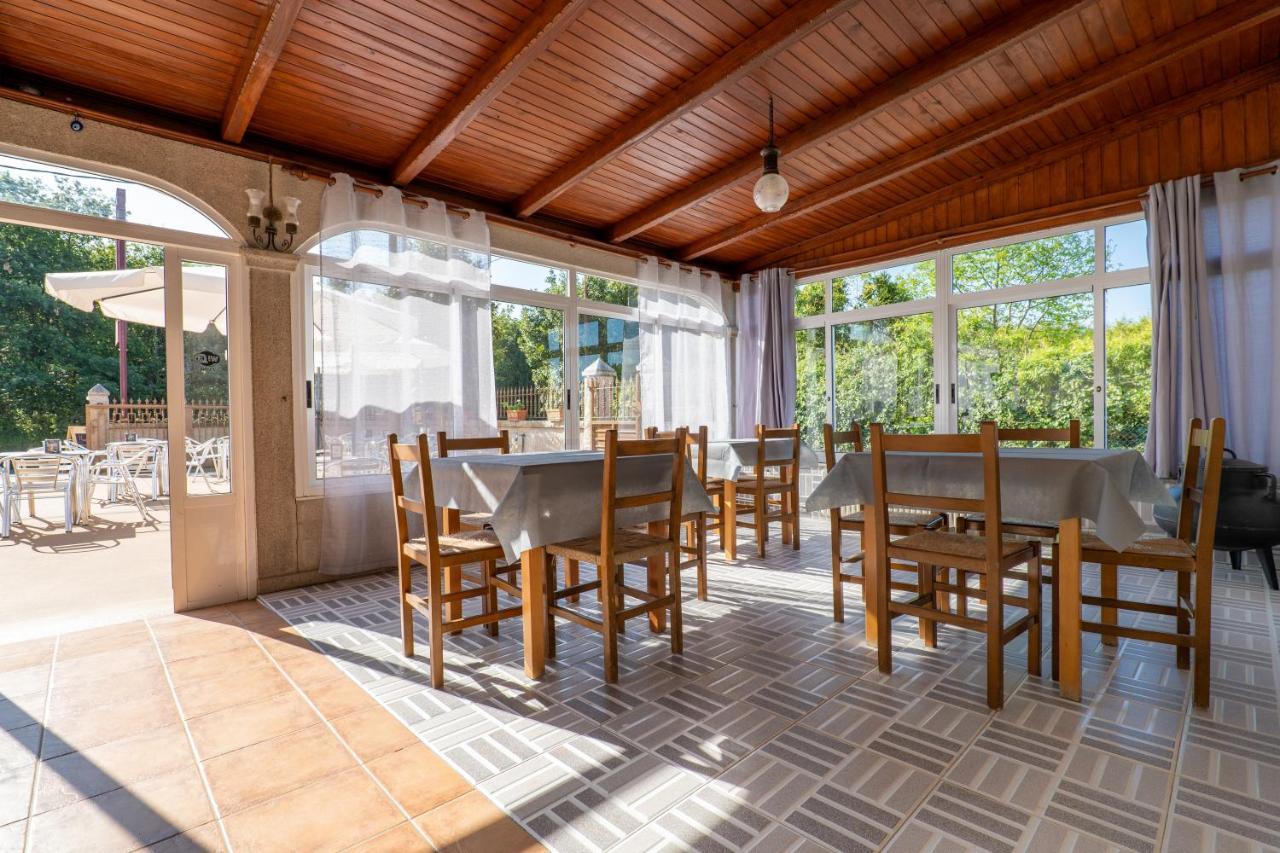 Galerna Hostal Hotel Sanxenxo Bagian luar foto
